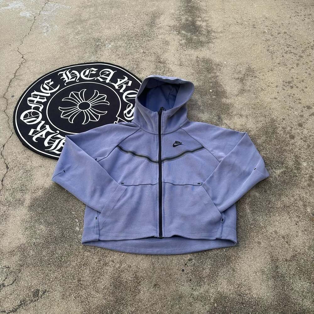 Nike Tech Fleece Full-Zip Cropped Hoodie Womens